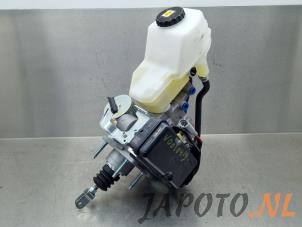 Gebruikte ABS Pomp Toyota RAV4 (A5) 2.5 Hybrid 16V AWD Prijs € 524,95 Margeregeling aangeboden door Japoto Parts B.V.