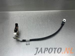 Gebruikte Accu sensor Kia Niro I (DE) 1.6 GDI PHEV Prijs € 41,95 Margeregeling aangeboden door Japoto Parts B.V.