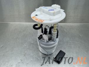 Gebruikte Benzinepomp Nissan Juke (F16) 1.0 DIG-T 12V Prijs € 104,95 Margeregeling aangeboden door Japoto Parts B.V.