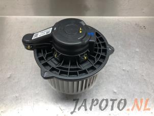 Gebruikte Aanjager Hyundai i10 1.0 12V Prijs € 52,49 Margeregeling aangeboden door Japoto Parts B.V.