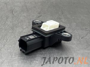 Gebruikte Airbag Sensor Hyundai Tucson (TL) 1.6 GDi 16V 2WD Prijs € 20,99 Margeregeling aangeboden door Japoto Parts B.V.