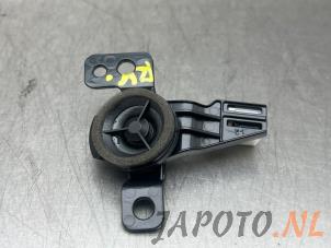 Gebruikte Tweeter Hyundai Tucson (TL) 1.6 GDi 16V 2WD Prijs € 26,20 Margeregeling aangeboden door Japoto Parts B.V.