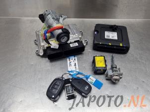 Gebruikte Kontaktslot + computer Hyundai Tucson (TL) 1.6 GDi 16V 2WD Prijs € 262,50 Margeregeling aangeboden door Japoto Parts B.V.
