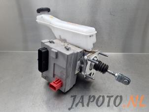 Gebruikte ABS Pomp Hyundai Kona (OS) 1.6 GDi HEV 16V Prijs € 418,95 Margeregeling aangeboden door Japoto Parts B.V.