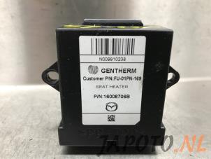 Gebruikte Stoelverwarmings module Mazda MX-5 RF (ND) 2.0 SkyActiv G-184 16V Prijs € 52,49 Margeregeling aangeboden door Japoto Parts B.V.