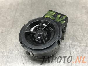 Gebruikte Tweeter Mazda MX-5 RF (ND) 2.0 SkyActiv G-184 16V Prijs € 26,20 Margeregeling aangeboden door Japoto Parts B.V.