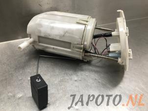 Gebruikte Benzinepomp Lexus GS (..S19) 300 3.0 24V VVT-i Prijs € 78,70 Margeregeling aangeboden door Japoto Parts B.V.