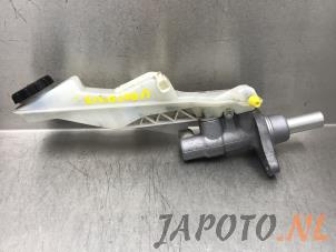 Gebruikte Hoofdremcilinder Mazda CX-5 I (KE,GH) 2.0 SkyActiv-G 16V 2WD Prijs € 52,45 Margeregeling aangeboden door Japoto Parts B.V.