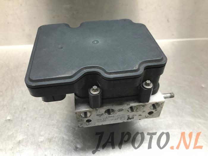 Gebruikte ABS Pomp Nissan X-Trail (T32) 1.6 Energy dCi Prijs € 156,45 Margeregeling aangeboden door Japoto Parts B.V.