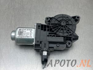 Gebruikte Raammotor Portier Hyundai Ioniq EV 38 kWh Prijs € 63,46 Inclusief btw aangeboden door Japoto Parts B.V.