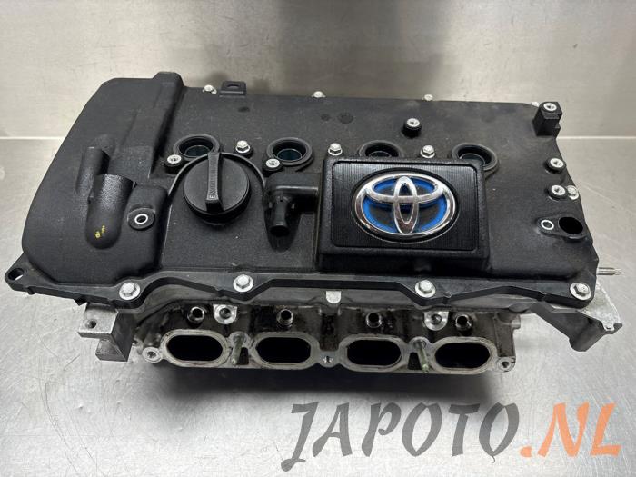 Gebruikte Cilinderkop Toyota C-HR (X1,X5) 1.8 16V Hybrid Prijs € 525,00 Margeregeling aangeboden door Japoto Parts B.V.