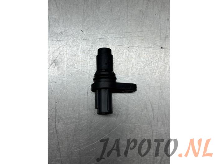 Gebruikte Nokkenas Sensor Toyota C-HR (X1,X5) 1.8 16V Hybrid Prijs € 26,24 Margeregeling aangeboden door Japoto Parts B.V.