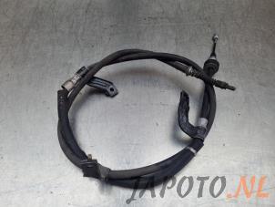 Gebruikte Handrem Kabel Kia Stonic (YB) 1.0i T-GDi 12V Prijs € 26,20 Margeregeling aangeboden door Japoto Parts B.V.