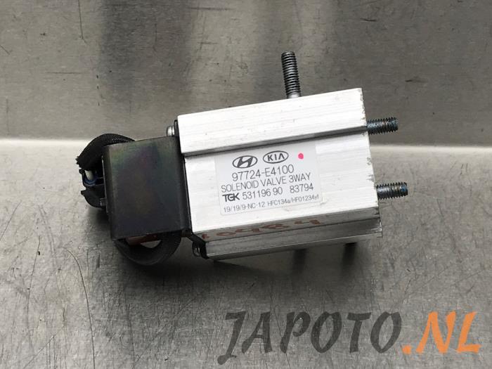 Gebruikte Airco deel (div) Hyundai Ioniq EV 38 kWh Prijs € 63,46 Inclusief btw aangeboden door Japoto Parts B.V.