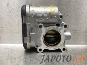 Gebruikte Gasklephuis Nissan Qashqai (J11) 1.3 DIG-T 140 16V Prijs € 78,70 Margeregeling aangeboden door Japoto Parts B.V.