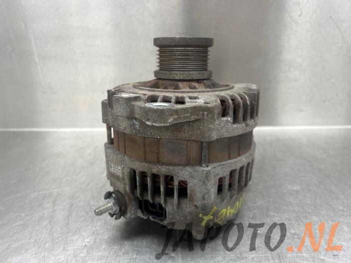 Dynamo van een Nissan X-Trail (T31) 2.5 16V SE,LE 4x4 2007