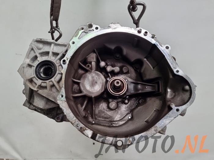 Gebruikte Versnellingsbak Mitsubishi ASX 1.6 MIVEC 16V Prijs € 366,45 Margeregeling aangeboden door Japoto Parts B.V.