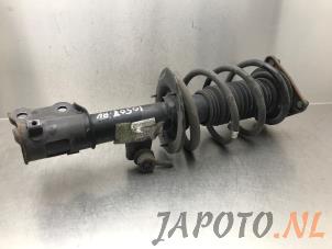 Gebruikte Veerpoot rechts-voor Kia Cee'd Sportswagon (JDC5) 1.6 GDI 16V Prijs € 78,70 Margeregeling aangeboden door Japoto Parts B.V.