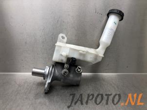 Gebruikte Hoofdremcilinder Nissan Juke (F15) 1.6 16V Prijs € 26,24 Margeregeling aangeboden door Japoto Parts B.V.