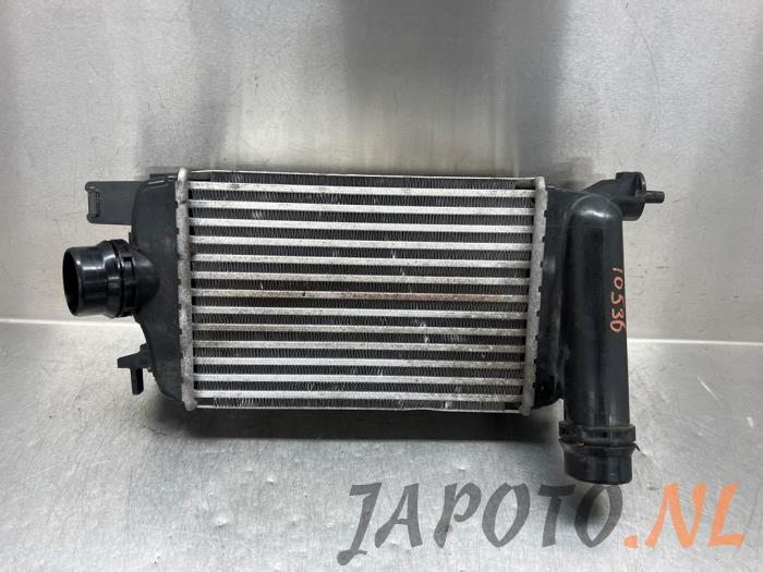Gebruikte Intercooler Nissan Micra (K14) 0.9 IG-T 12V Prijs € 52,45 Margeregeling aangeboden door Japoto Parts B.V.
