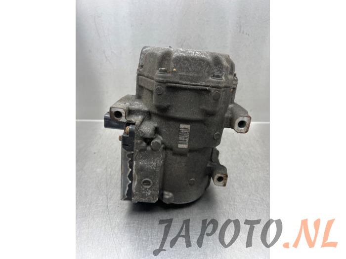 Gebruikte Aircopomp Lexus RX (U3) 400h V6 24V VVT-i 4x4 Prijs € 367,45 Margeregeling aangeboden door Japoto Parts B.V.