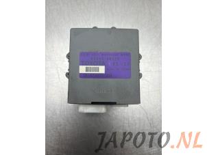 Gebruikte Module Ruitenwisser Lexus RX (U3) 400h V6 24V VVT-i 4x4 Prijs € 39,95 Margeregeling aangeboden door Japoto Parts B.V.