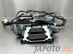 Gebruikte GPS Antenne Toyota Corolla Touring Sport (E21/EH1) 1.8 16V Hybrid Prijs € 78,74 Margeregeling aangeboden door Japoto Parts B.V.