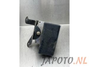 Gebruikte ABS Pomp Toyota Land Cruiser 90 (J9) 3.0 TD Prijs € 131,24 Margeregeling aangeboden door Japoto Parts B.V.