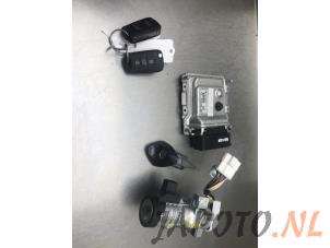 Gebruikte Contactslot + computer Kia Venga 1.4 CVVT 16V Prijs € 104,95 Margeregeling aangeboden door Japoto Parts B.V.