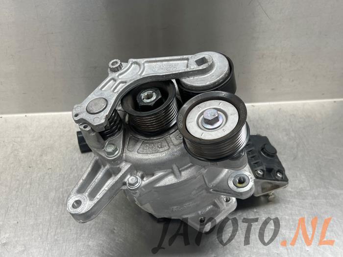 Gebruikte Dynamo Kia Niro I (DE) 1.6 GDI PHEV Prijs € 157,45 Margeregeling aangeboden door Japoto Parts B.V.