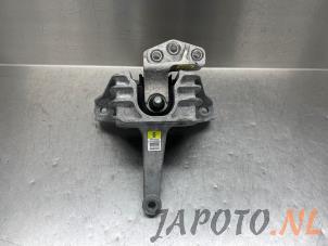 Gebruikte Motorrubber Kia Niro I (DE) 1.6 GDI PHEV Prijs € 26,24 Margeregeling aangeboden door Japoto Parts B.V.