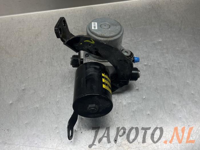 Gebruikte ABS Pomp Kia Niro I (DE) 1.6 GDI PHEV Prijs € 204,74 Margeregeling aangeboden door Japoto Parts B.V.