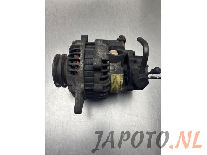 Gebruikte Dynamo Hyundai H-1/H-200 2.5 Tdi Prijs € 62,95 Margeregeling aangeboden door Japoto Parts B.V.