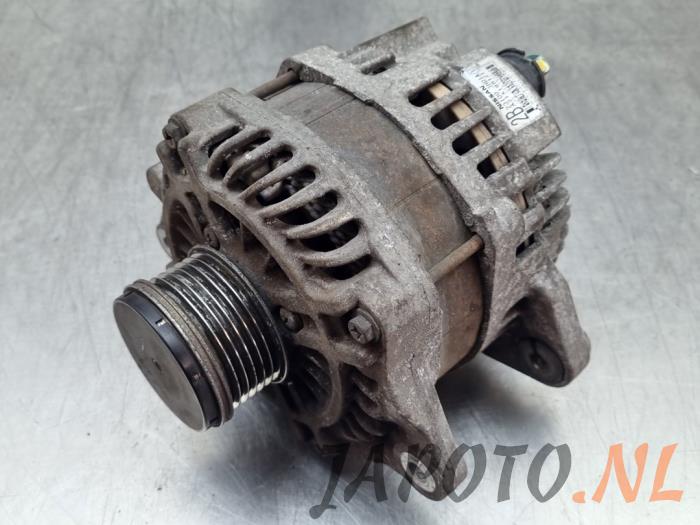 Gebruikte Dynamo Nissan Micra (K13) 1.2 12V DIG-S Prijs € 36,70 Margeregeling aangeboden door Japoto Parts B.V.