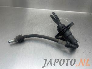 Gebruikte Koppeling Hulp Cilinder Mitsubishi Colt (Z2/Z3) 1.3 16V Prijs € 20,95 Margeregeling aangeboden door Japoto Parts B.V.
