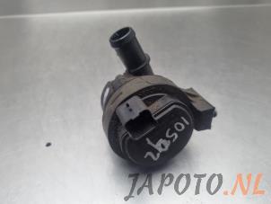 Gebruikte Waterpomp Nissan Juke (F16) 1.0 DIG-T 12V Prijs € 52,45 Margeregeling aangeboden door Japoto Parts B.V.