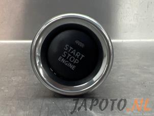 Gebruikte Start/Stop schakelaar Mazda CX-5 II (KF) 2.0 SkyActiv-G 165 16V 2WD Prijs € 20,95 Margeregeling aangeboden door Japoto Parts B.V.