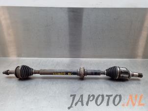 Gebruikte Homokineetas rechts-voor Toyota Prius Plus (ZVW4) 1.8 Hybrid 16V Prijs € 104,95 Margeregeling aangeboden door Japoto Parts B.V.