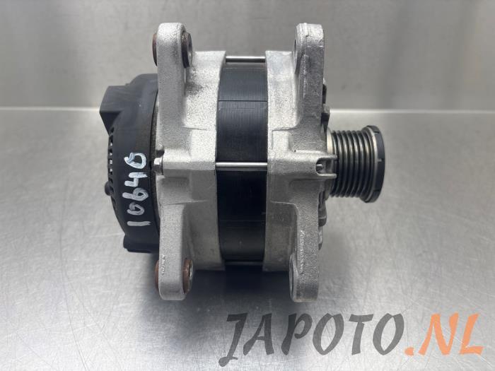 Gebruikte Dynamo Nissan Juke (F16) 1.0 DIG-T 117 12V Prijs € 103,95 Margeregeling aangeboden door Japoto Parts B.V.