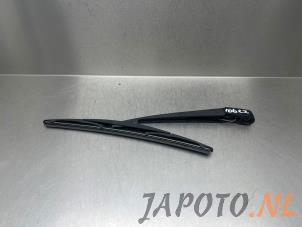 Gebruikte Ruitenwisserarm achter Subaru Legacy Wagon (BR) 2.5 16V Prijs € 14,95 Margeregeling aangeboden door Japoto Parts B.V.