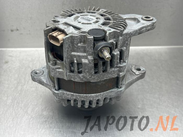 Gebruikte Dynamo Subaru Legacy Wagon (BR) 2.5 16V Prijs € 131,20 Margeregeling aangeboden door Japoto Parts B.V.