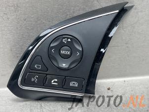 Gebruikte Radiobediening Stuur Mitsubishi Eclipse Cross (GK/GL) 1.5 Turbo 16V 2WD Prijs € 52,45 Margeregeling aangeboden door Japoto Parts B.V.