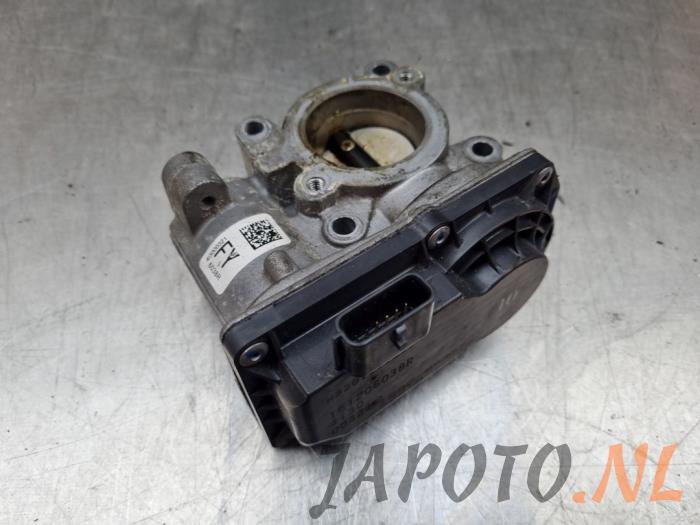 Gebruikte Gasklephuis Nissan Qashqai (J11) 1.2 DIG-T 16V Prijs € 52,45 Margeregeling aangeboden door Japoto Parts B.V.