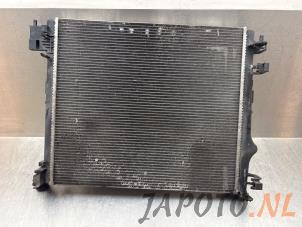 Gebruikte Radiateur Nissan Qashqai (J11) 1.2 DIG-T 16V Prijs € 52,49 Margeregeling aangeboden door Japoto Parts B.V.