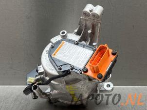 Gebruikte Dynamo Kia Sportage (NQ5E) 1.6 T-GDi PHEV 16V AWD Prijs € 262,50 Margeregeling aangeboden door Japoto Parts B.V.