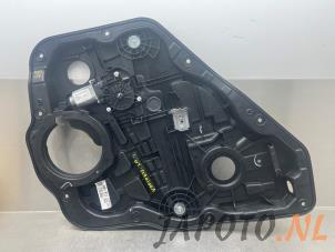 Gebruikte Raammechaniek 4Deurs links-achter Hyundai Ioniq EV Prijs € 99,00 Margeregeling aangeboden door Japoto Parts B.V.
