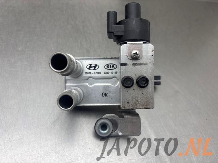 Gebruikte Airco deel (div) Kia Sportage (NQ5E) 1.6 T-GDi PHEV 16V AWD Prijs € 103,95 Margeregeling aangeboden door Japoto Parts B.V.