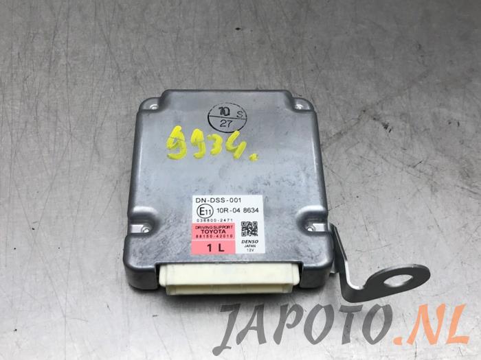 Gebruikte Computer Diversen Toyota RAV4 (A4) 2.0 16V VVT-i 4x4 Prijs € 52,45 Margeregeling aangeboden door Japoto Parts B.V.