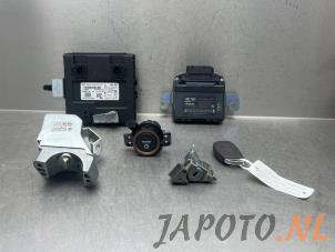 Gebruikte Kontaktslot + computer Hyundai Ioniq EV Prijs € 367,49 Margeregeling aangeboden door Japoto Parts B.V.