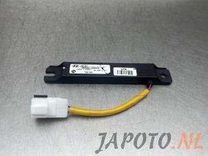 Gebruikte Keyless entry antenne Hyundai Ioniq EV Prijs € 20,99 Margeregeling aangeboden door Japoto Parts B.V.